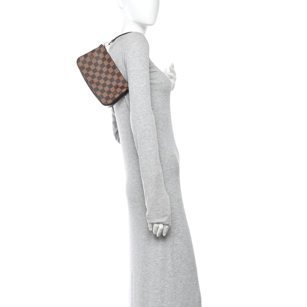 Damier Ebene Navona Pochette Accessories