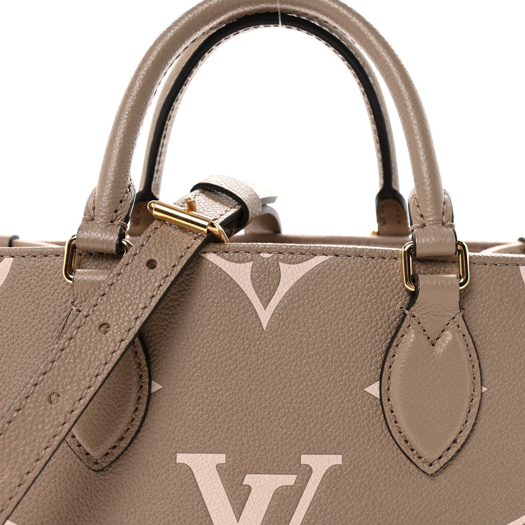 Empreinte Monogram Giant Onthego PM Tourterelle Creme