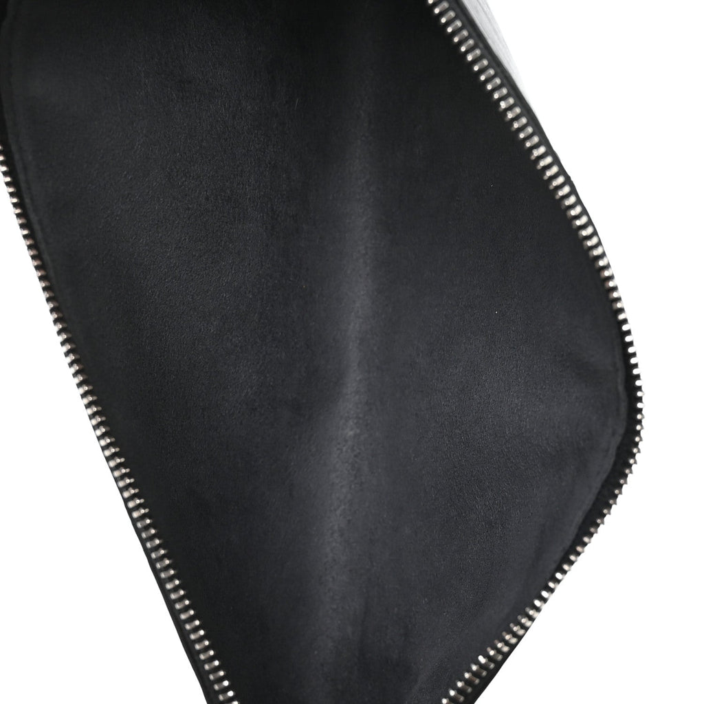 Epi Pochette Accessories 24 Black