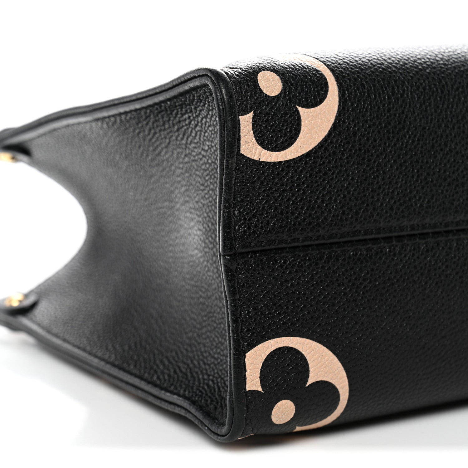 Empreinte Monogram Giant Onthego PM Black Beige