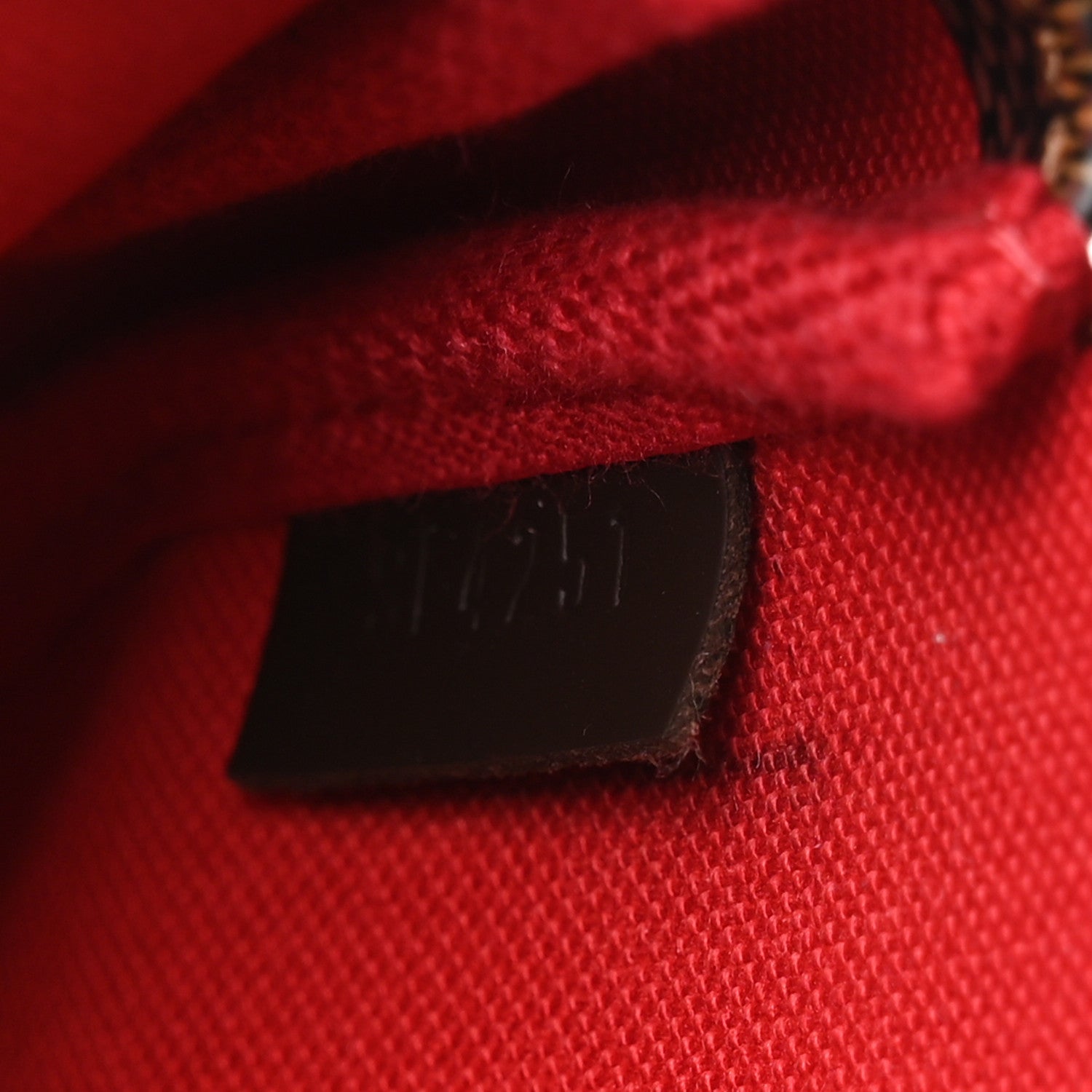 Damier Ebene Mini Pochette Accessories