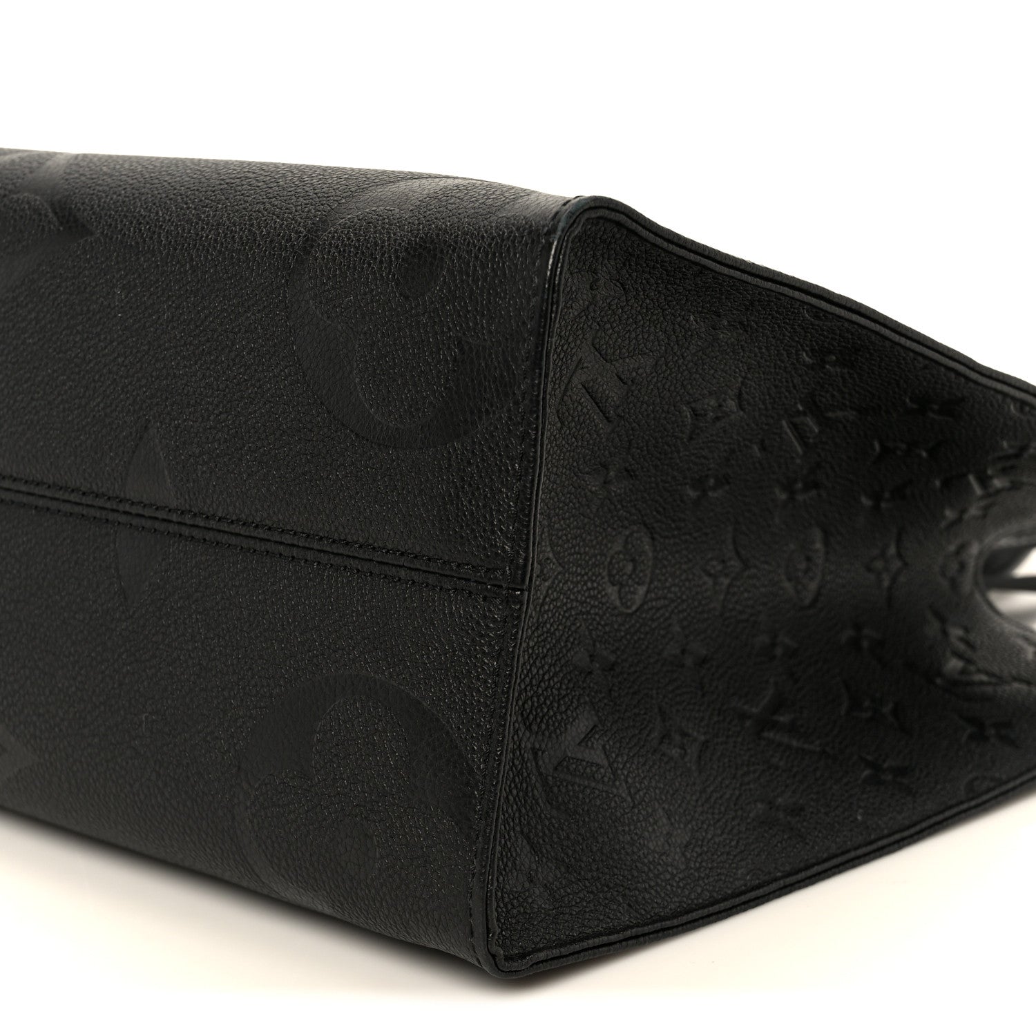 Empreinte Monogram Giant Onthego MM Black