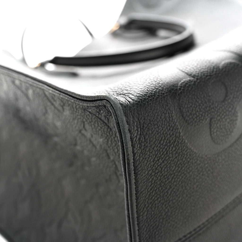 Empreinte Monogram Giant Onthego GM Black