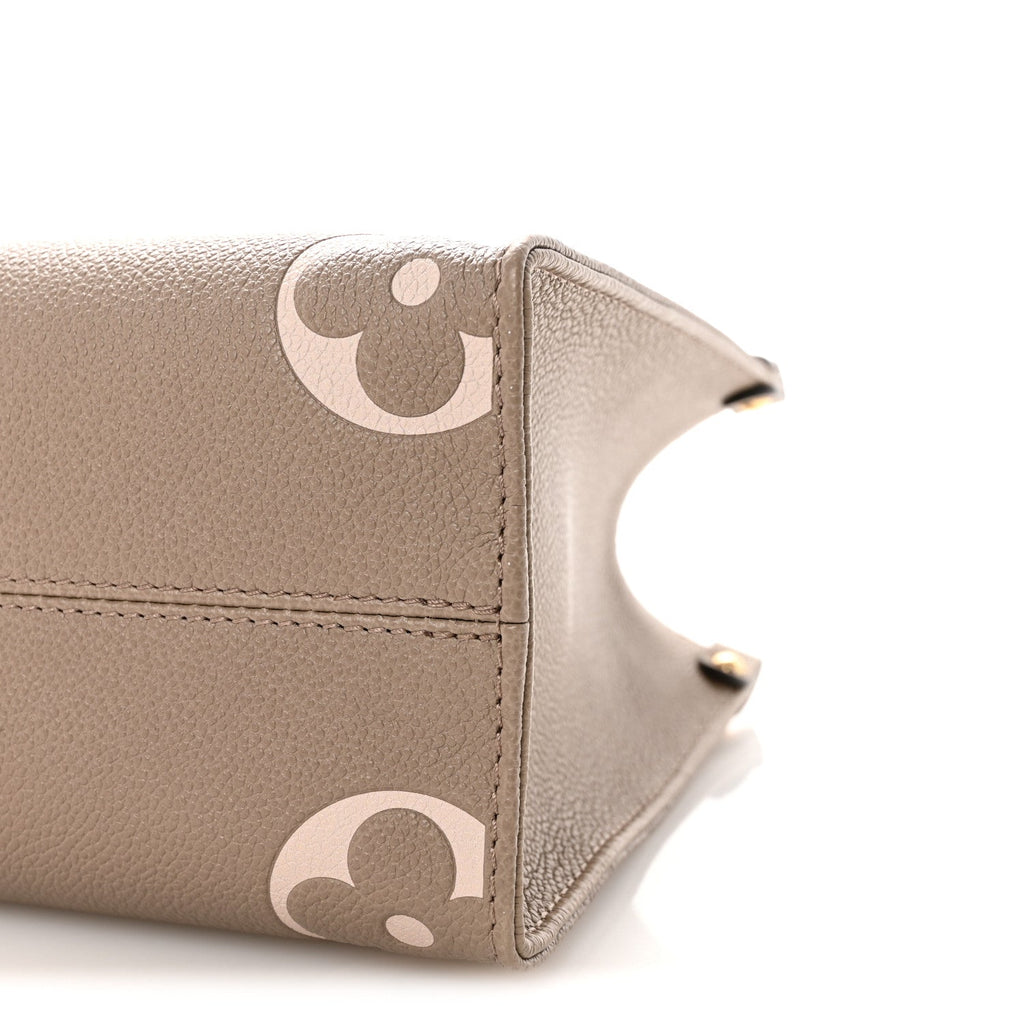 Empreinte Monogram Giant Onthego PM Tourterelle Creme