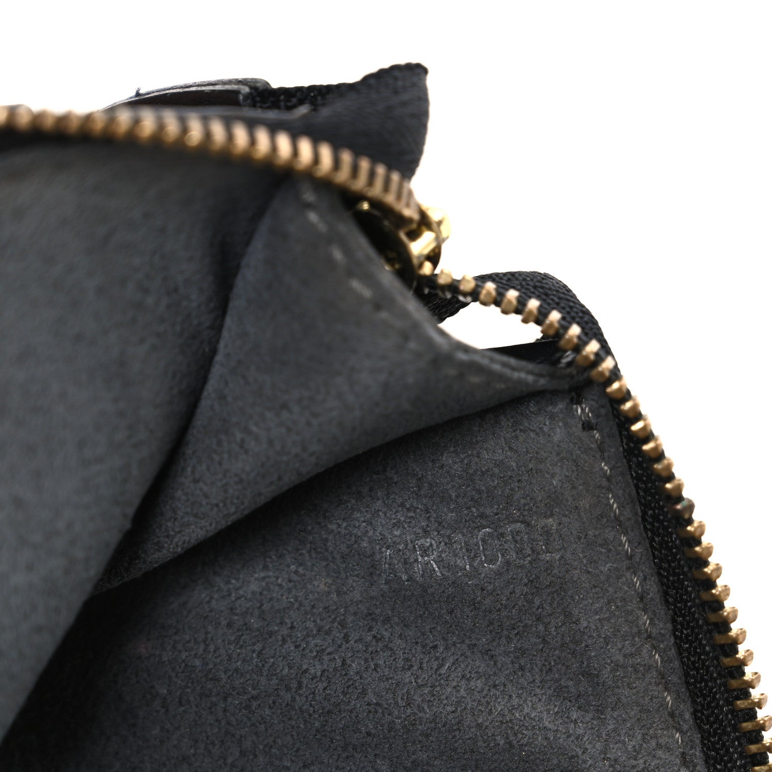Epi Pochette Accessories 24 Black